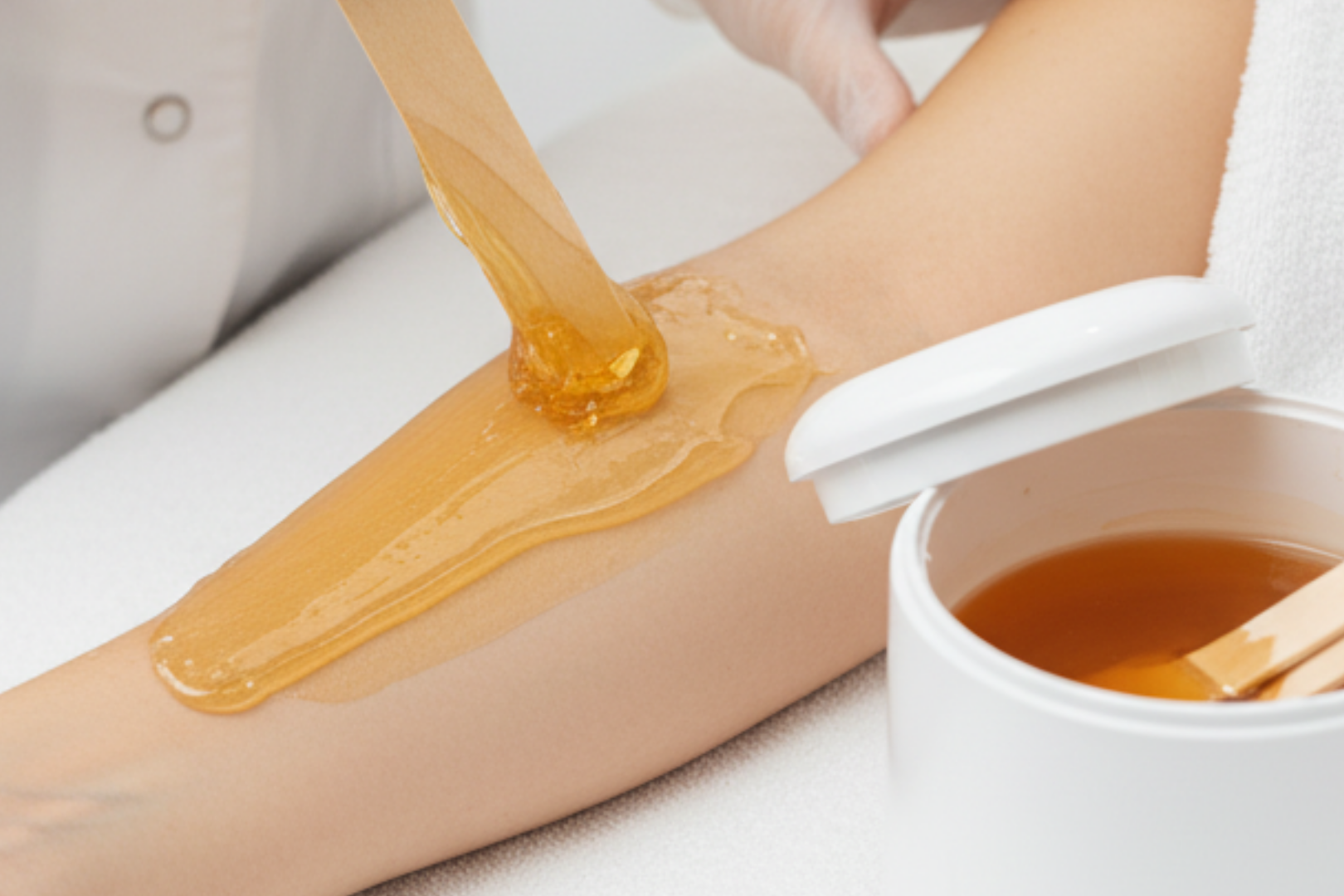Half Arm Wax Image